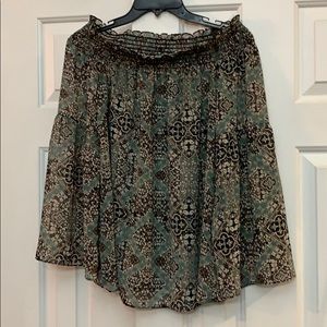 🇺🇸Soprano on/off shoulder semi sheer top